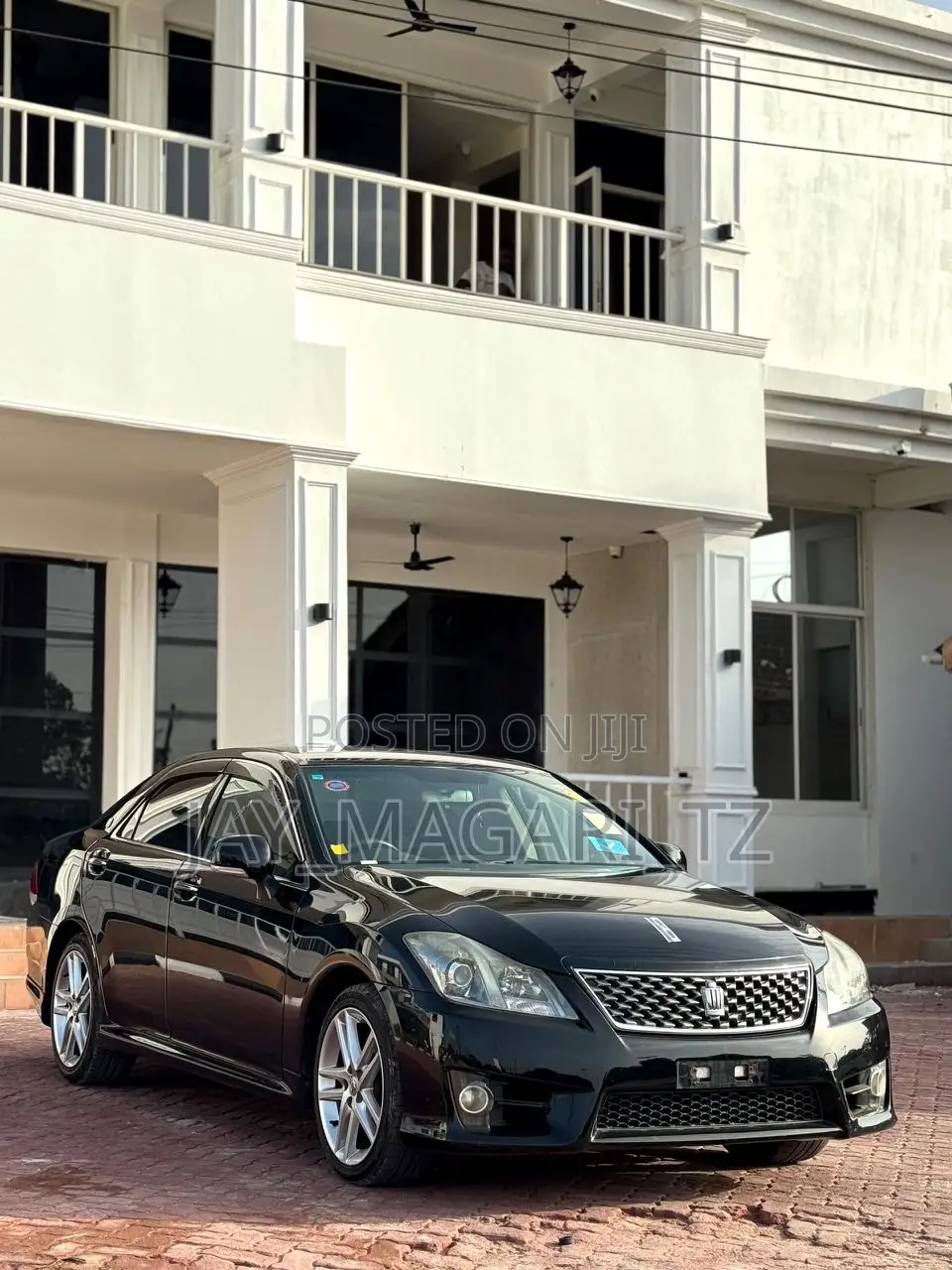 Toyota Crown 2011 Black