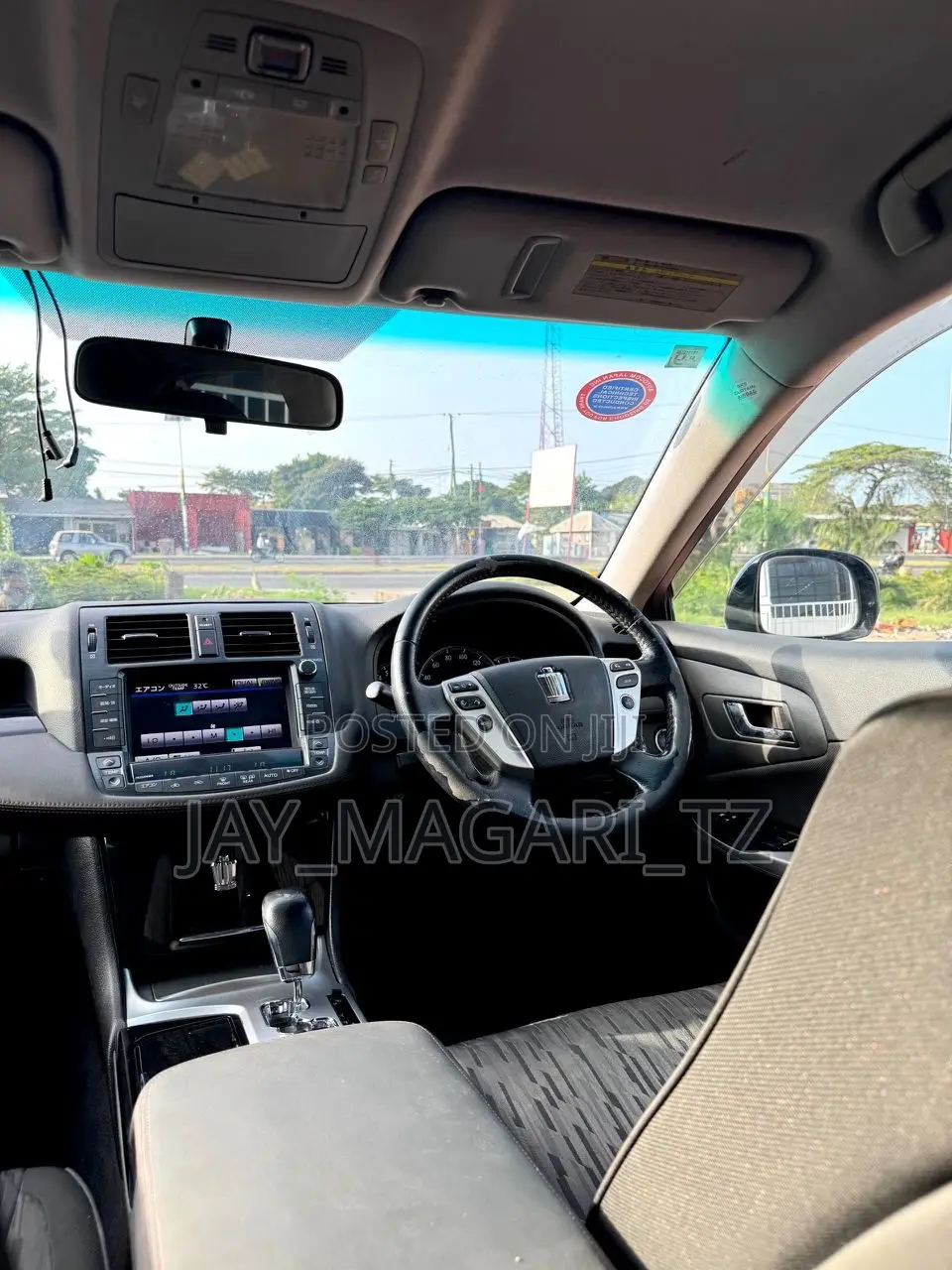 Toyota Crown 2011 Black