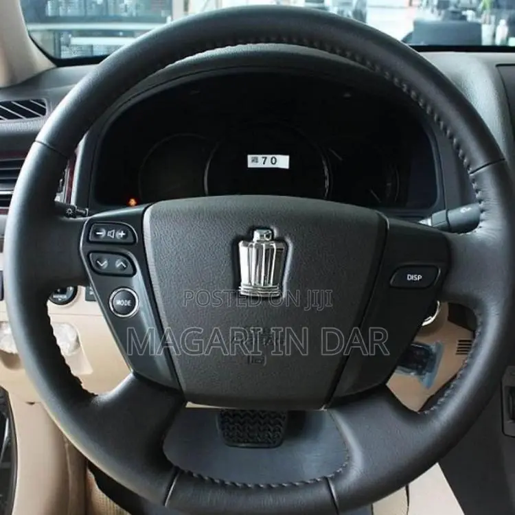 Toyota Crown Royale 2005 White