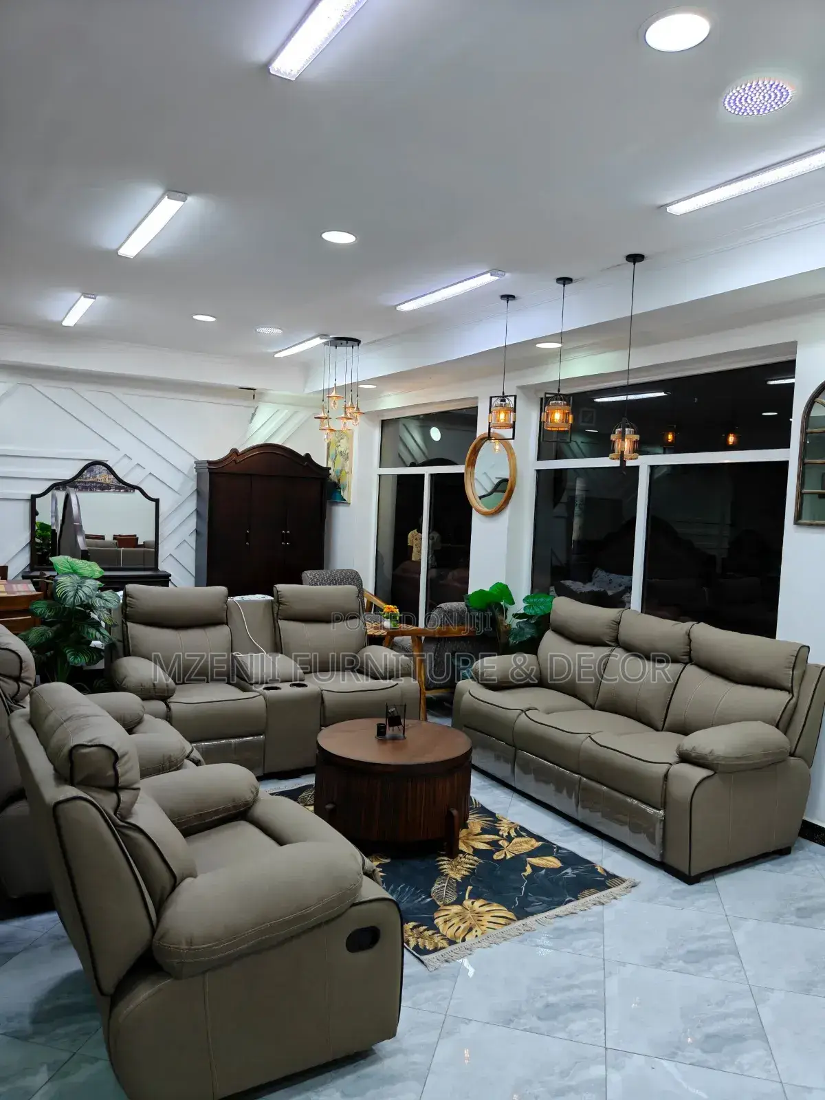 Recliner Sofas Set 3:2:1:1 Zote Zinafyatuta