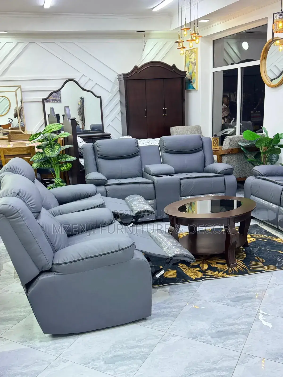 Recliner Sofa.3:2:1:1