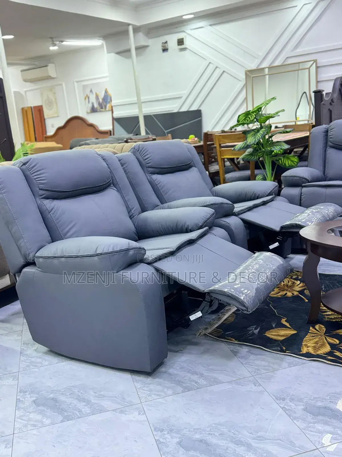 Recliner Sofa.3:2:1:1