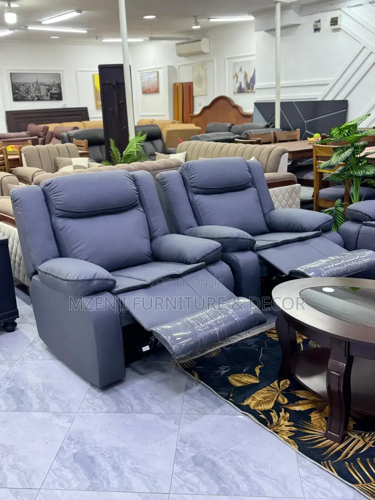 Recliner Sofa.3:2:1:1