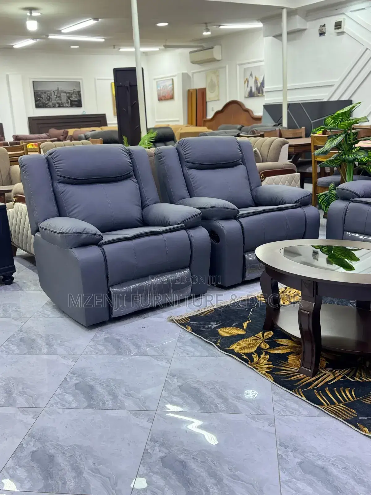 Recliner Sofa.3:2:1:1