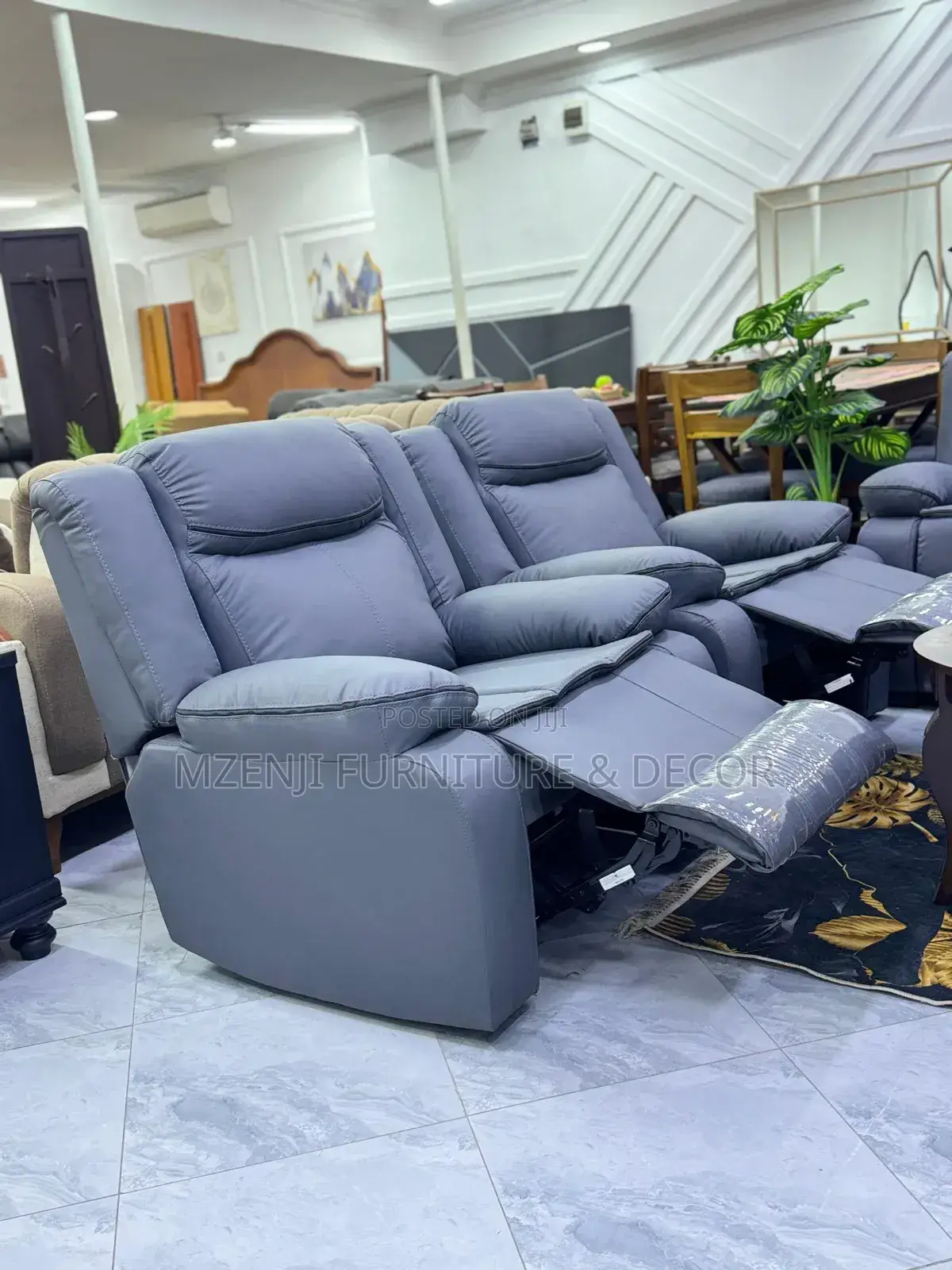 Recliner Sofa.3:2:1:1