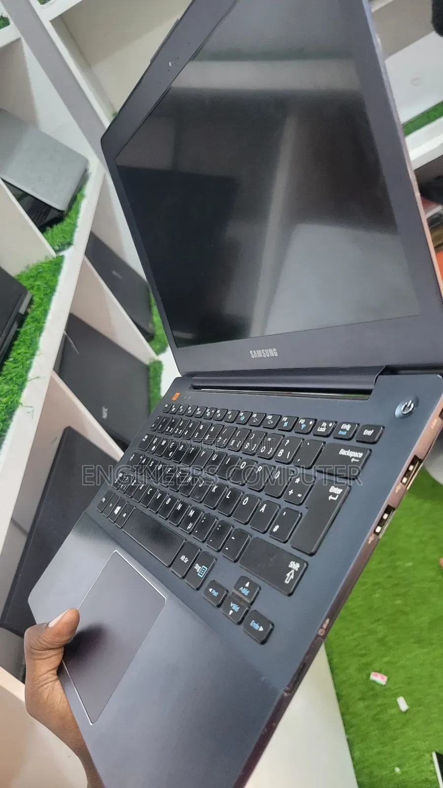 Laptop Samsung N110 8GB Intel Core I7 SSD 128GB