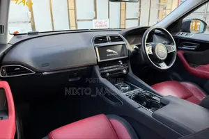 Jaguar F-Pace 2017 Black