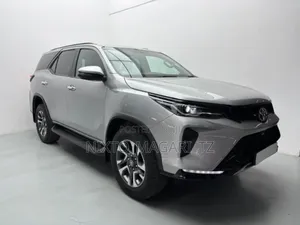 New Toyota Fortuner 2024 Silver