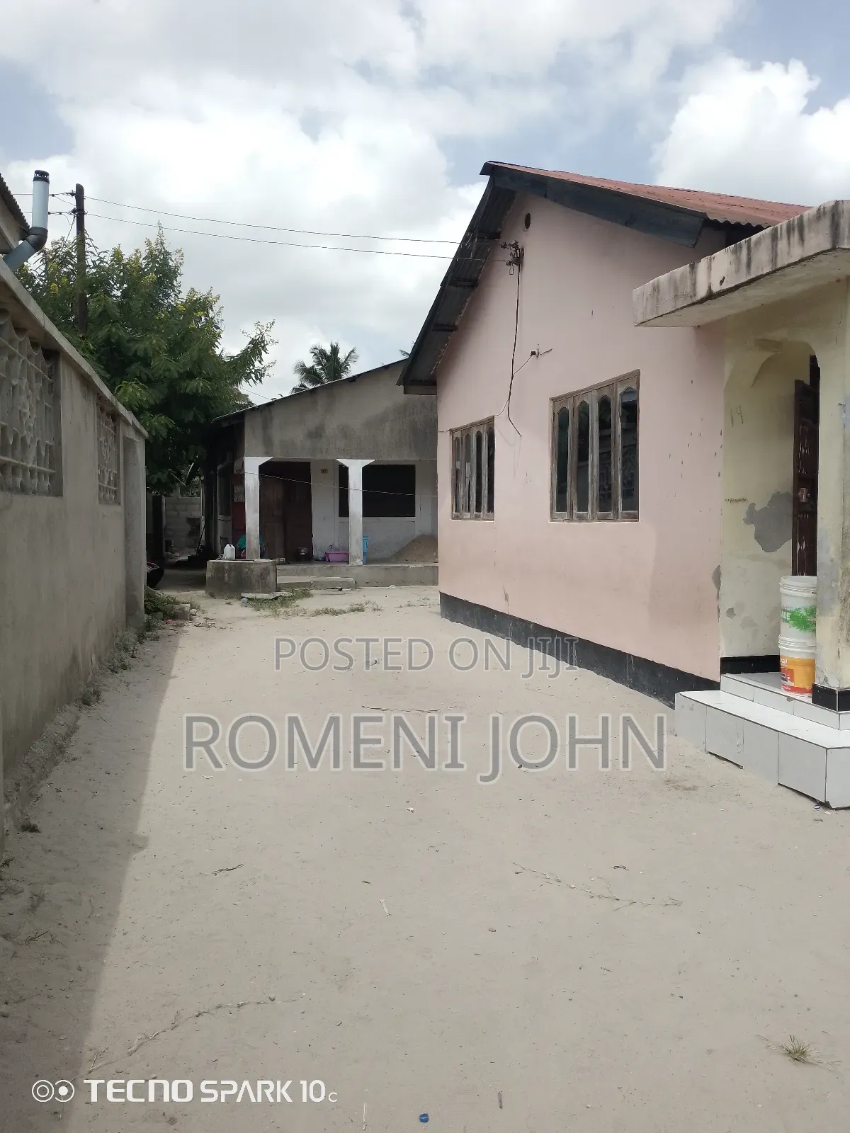 3bdrm House in Tanzania Daresalaam, Ilala for sale