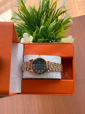 Cartiel Classic Watch for Ladies Rosegold and Black