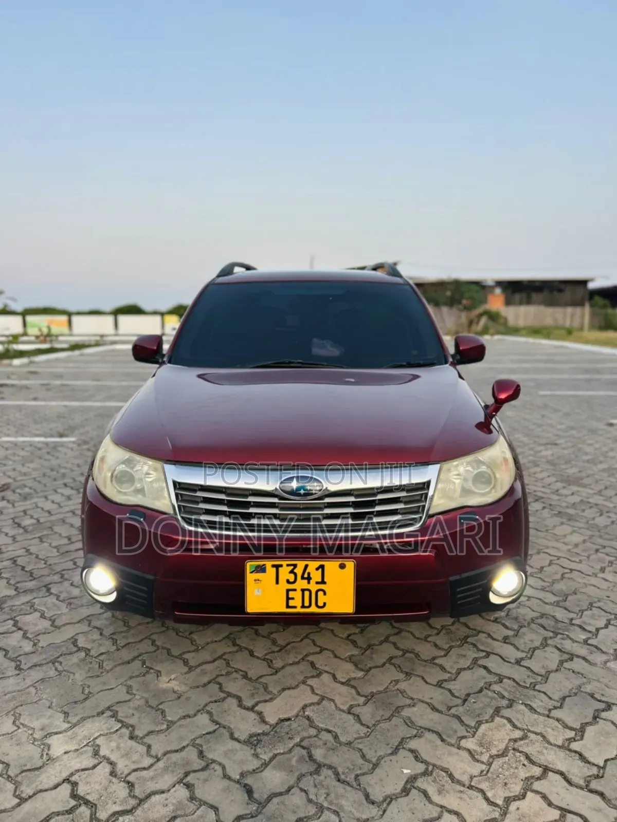 Subaru Forester 2.0D X 2010 Maroon