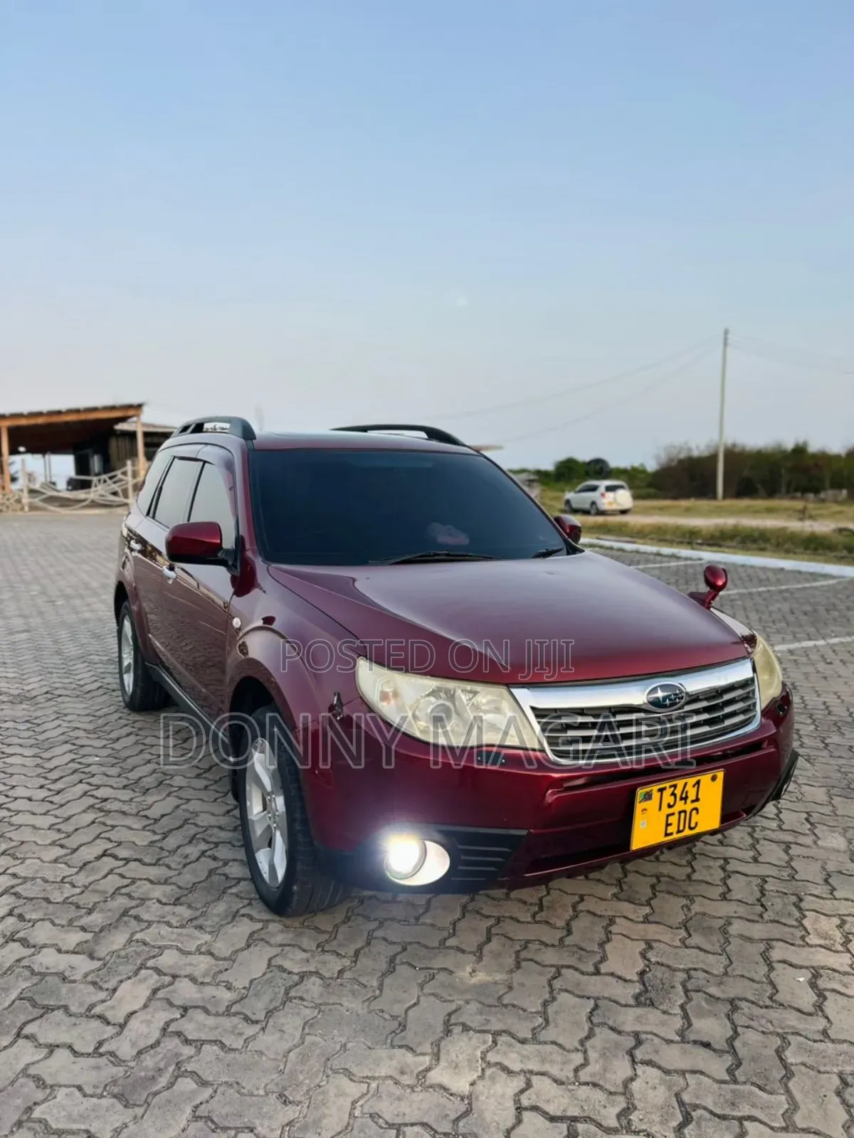 Subaru Forester 2.0D X 2010 Maroon