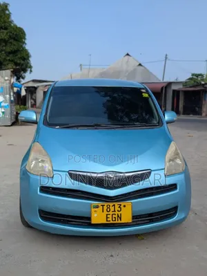 Toyota Ractis 2007 Blue