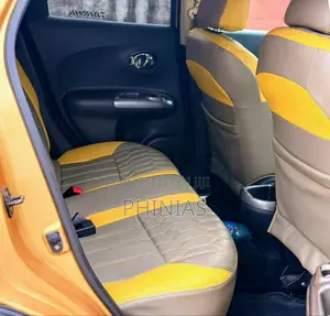Nissan Juke 2012 Yellow