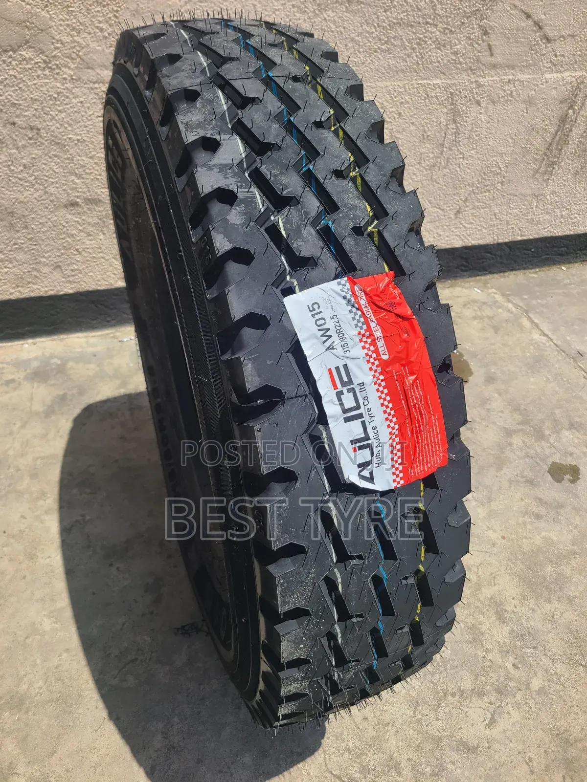315/80r22.5 Aulice Aw015