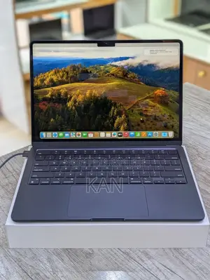 New Laptop Apple MacBook Air 2024 M3 13-Inch 8GB Apple M3 SSD 512GB