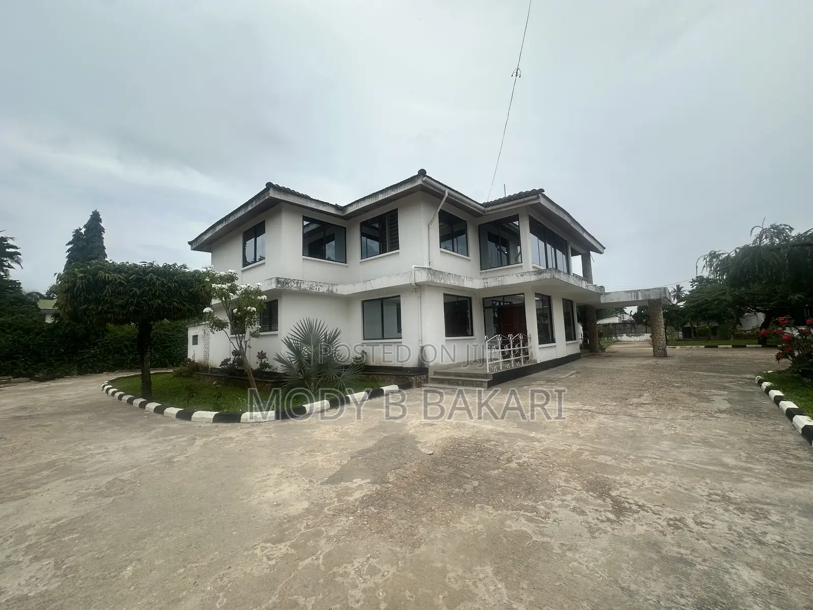 4bdrm House in Mikocheni for rent