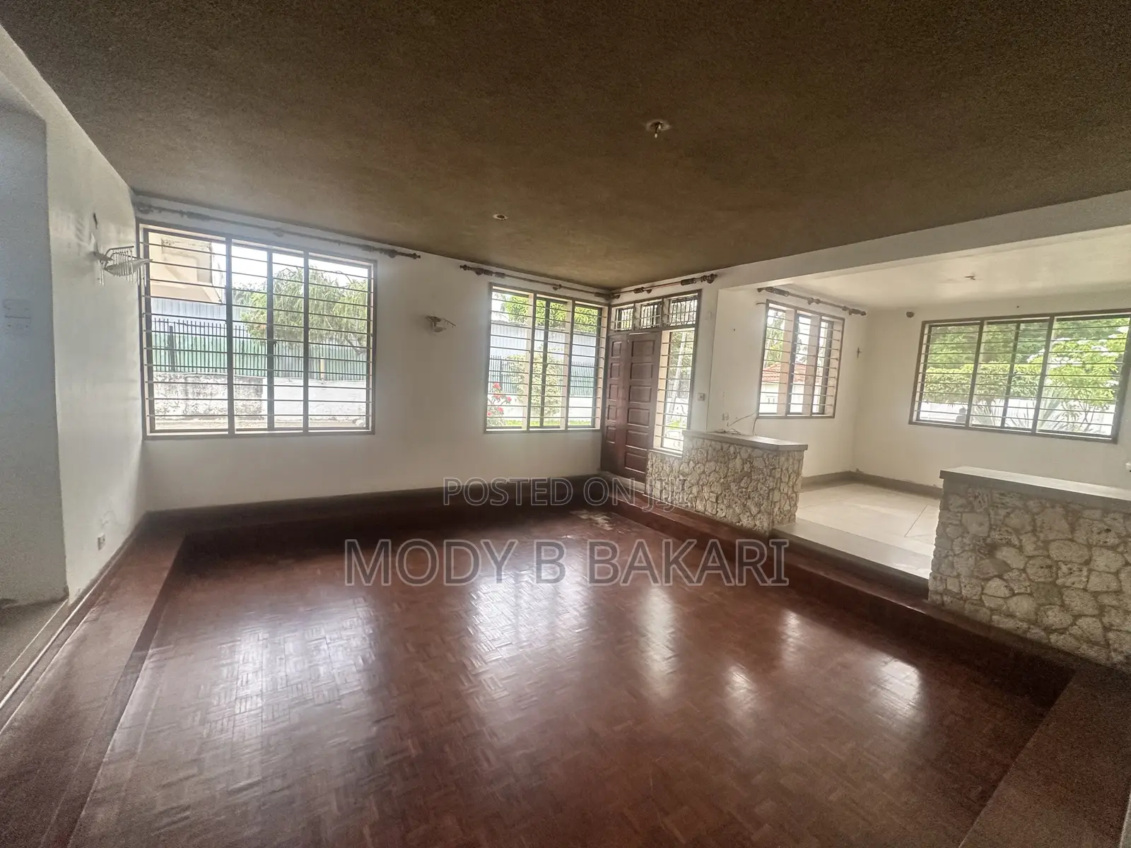 4bdrm House in Mikocheni for rent