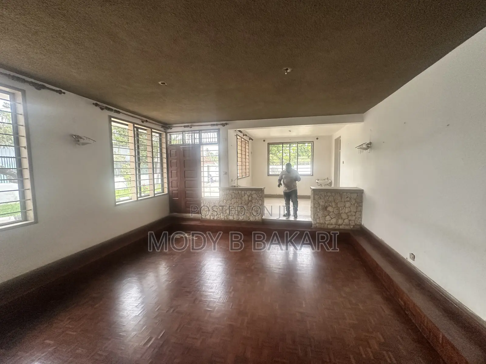 4bdrm House in Mikocheni for rent