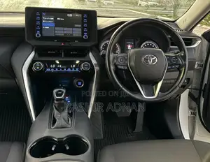 Toyota Harrier 2022 White