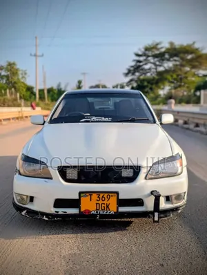 Toyota Altezza 2002 White