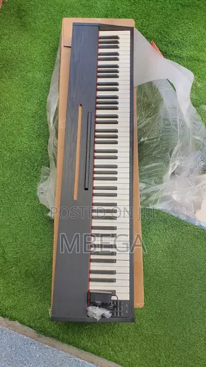 Black Digital Piano Key 88 Three Pedel Model 5130 PVC
