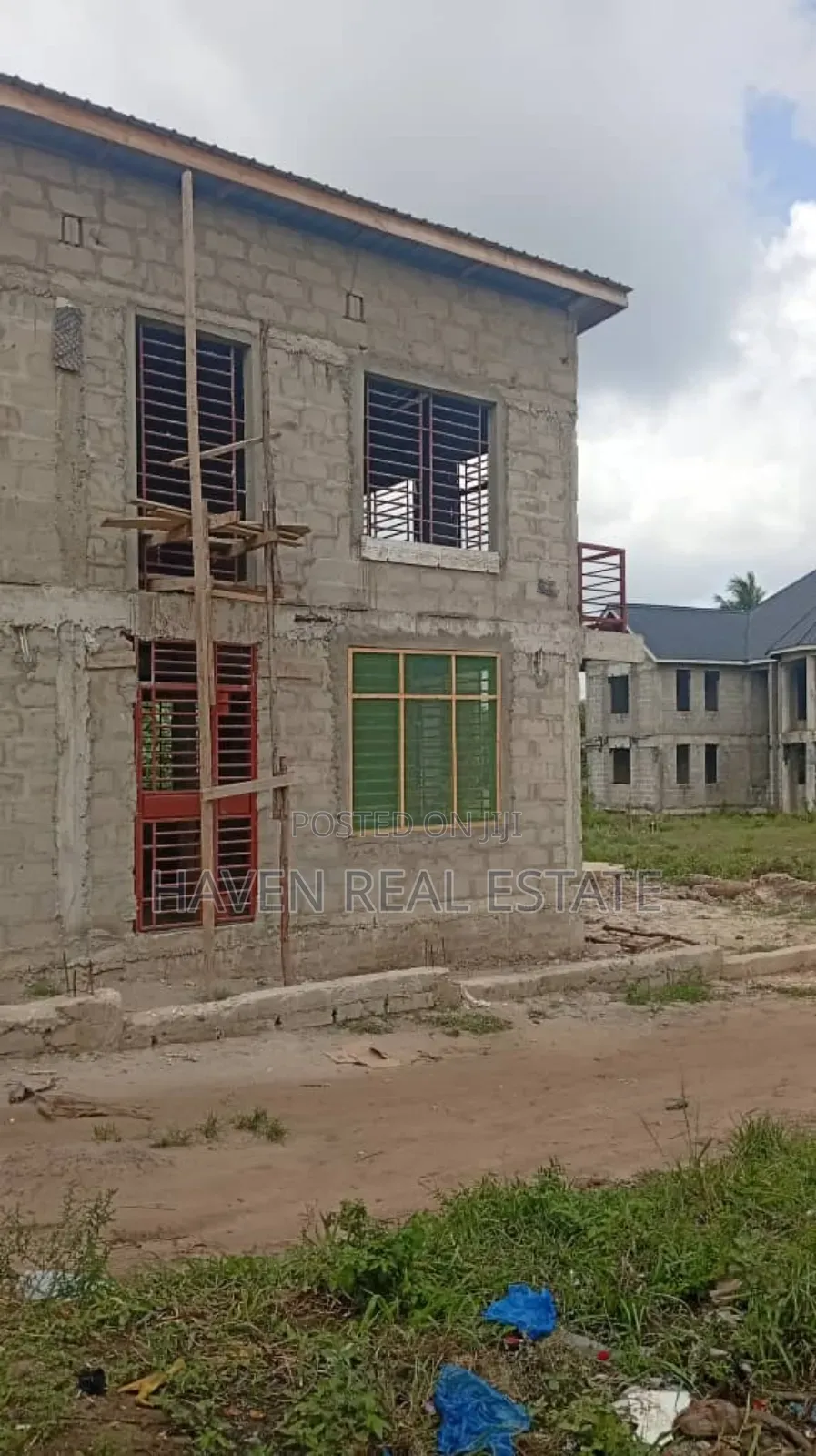 3bdrm House in Goba for sale