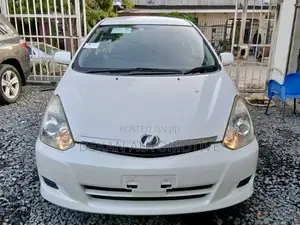 Toyota Wish 2007 White