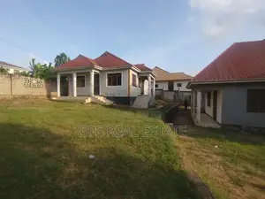 3bdrm House in Mbezi Makabe, Kinondoni for sale