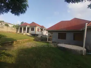 3bdrm House in Mbezi Makabe, Kinondoni for sale