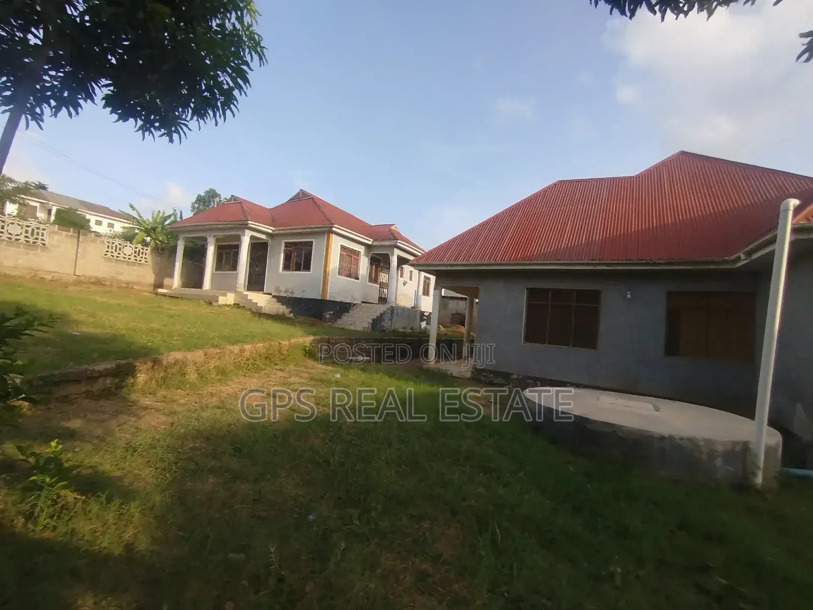 3bdrm House in Mbezi Makabe, Kinondoni for sale