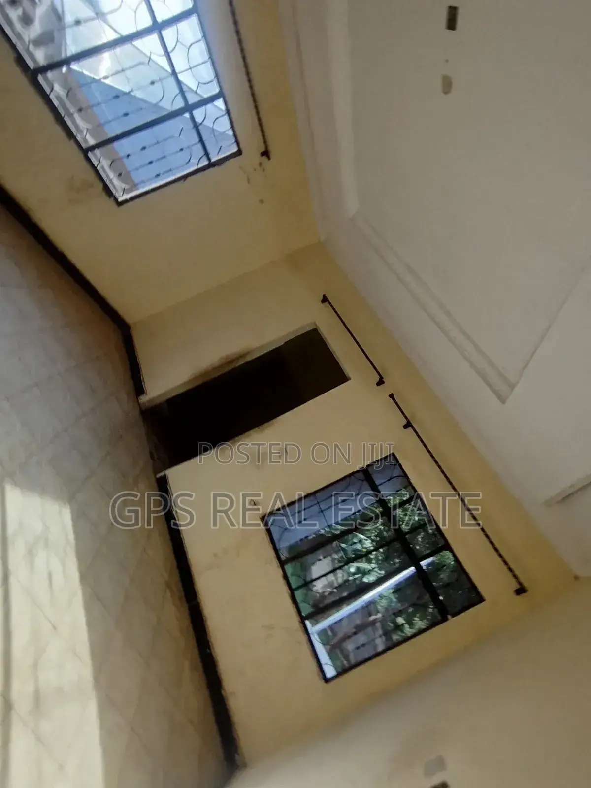 3bdrm House in Mbezi Makabe, Kinondoni for sale