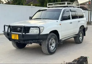 Toyota Land Cruiser 4.0 V6 GX 2010 White