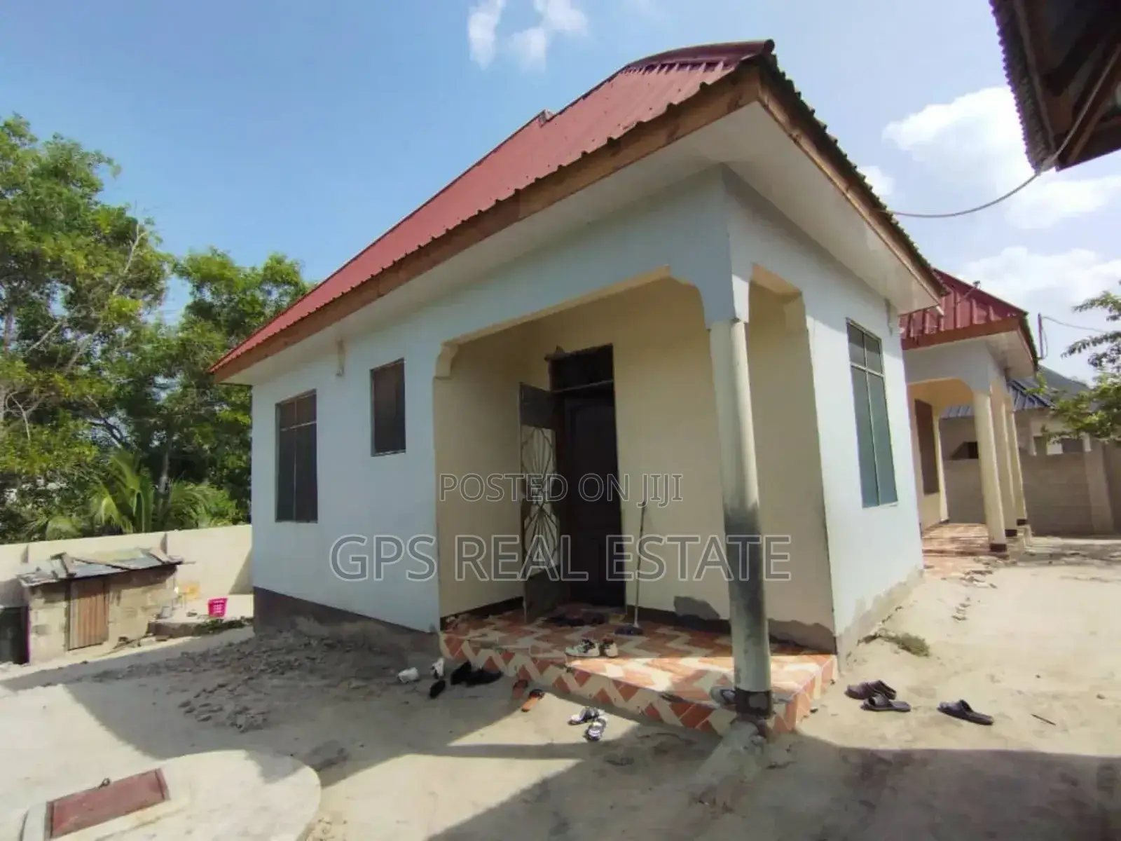 3bdrm House in Kivule Frem 10, Ilala for sale
