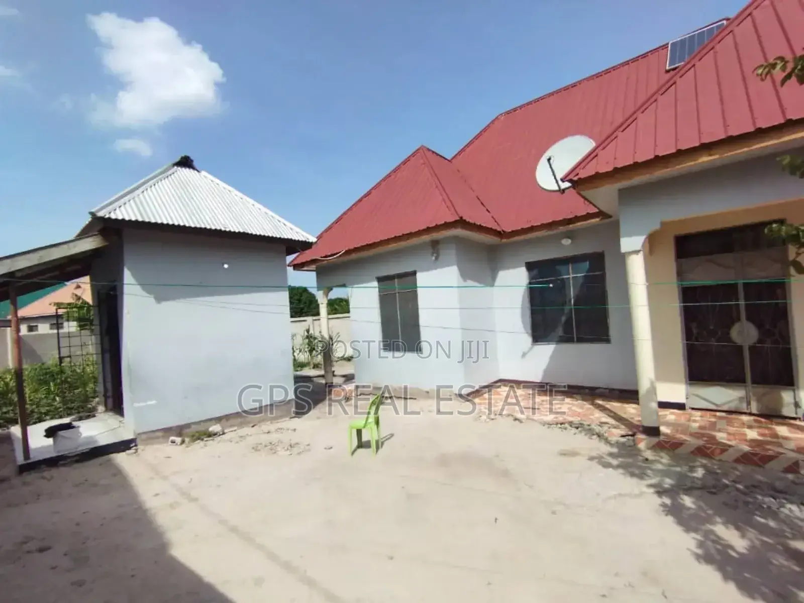3bdrm House in Kivule Frem 10, Ilala for sale