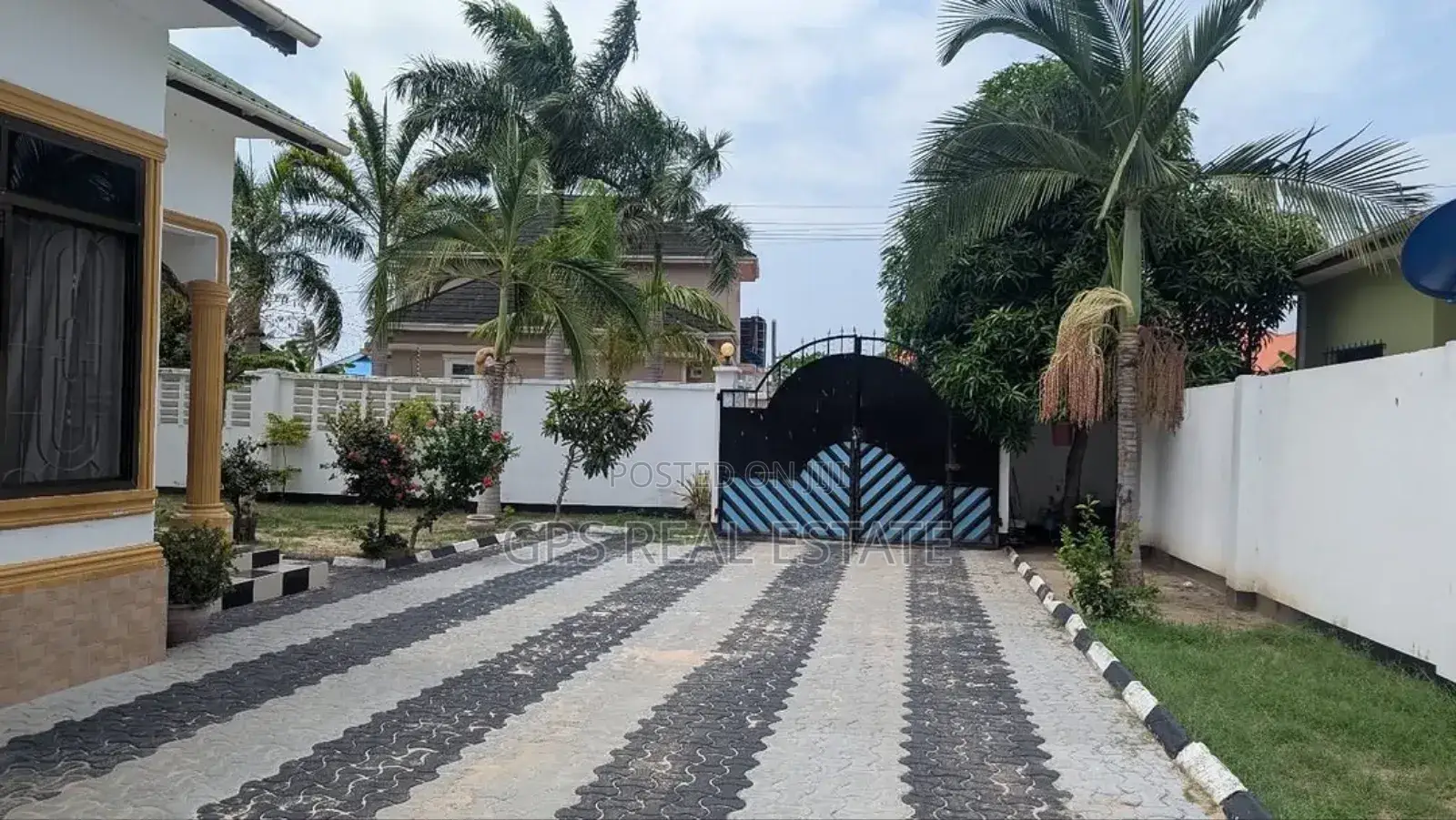3bdrm House in Bunju B Mazingira, Kinondoni for sale