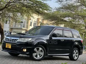 Subaru Forester 2.0D X 2011 Black
