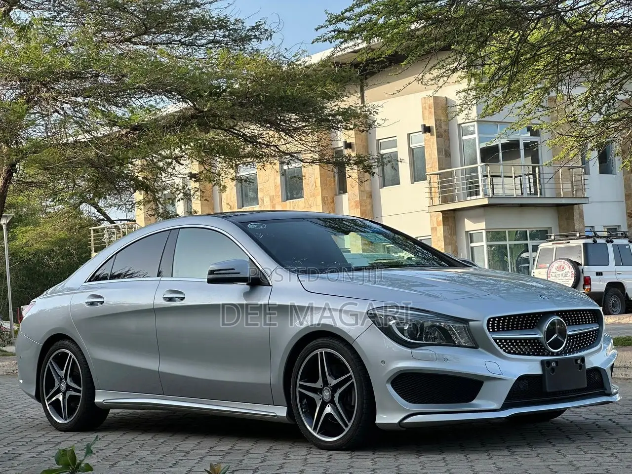 Mercedes-Benz CLA-Class 2015 Silver