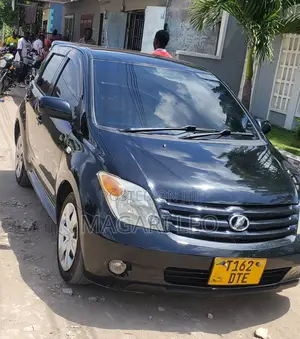 Toyota IST 2005 Black