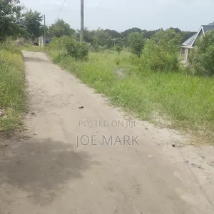 Kiwanja Kinauzwa Kibaha