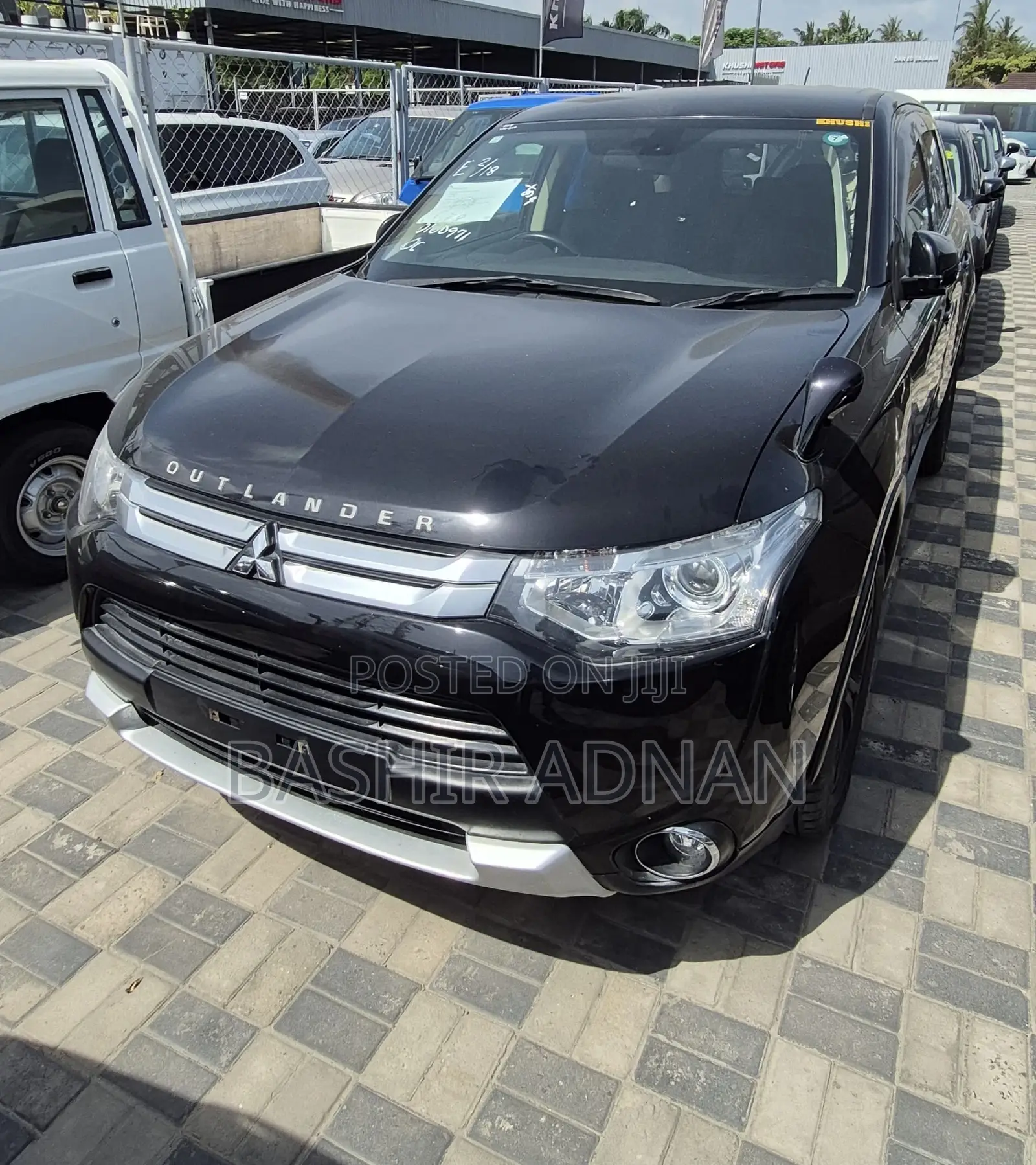 Mitsubishi Outlander 2015 Black