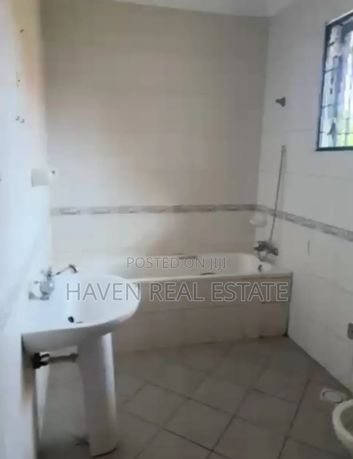 2bdrm House in Oyster Bay for rent