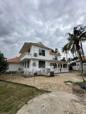 4bdrm Villa in House For Sale At for sale