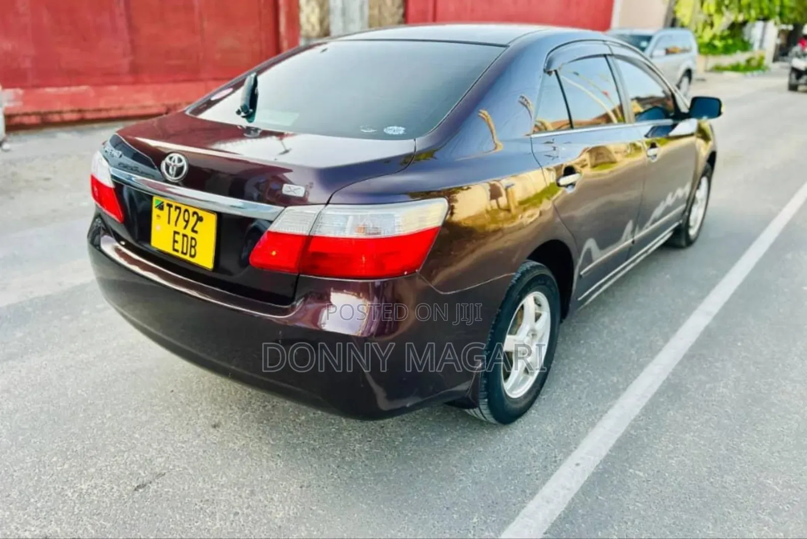 Toyota Premio 1.8 AWD 2008 Maroon