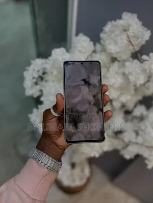 Sharp Aquos R7 256 GB Silver