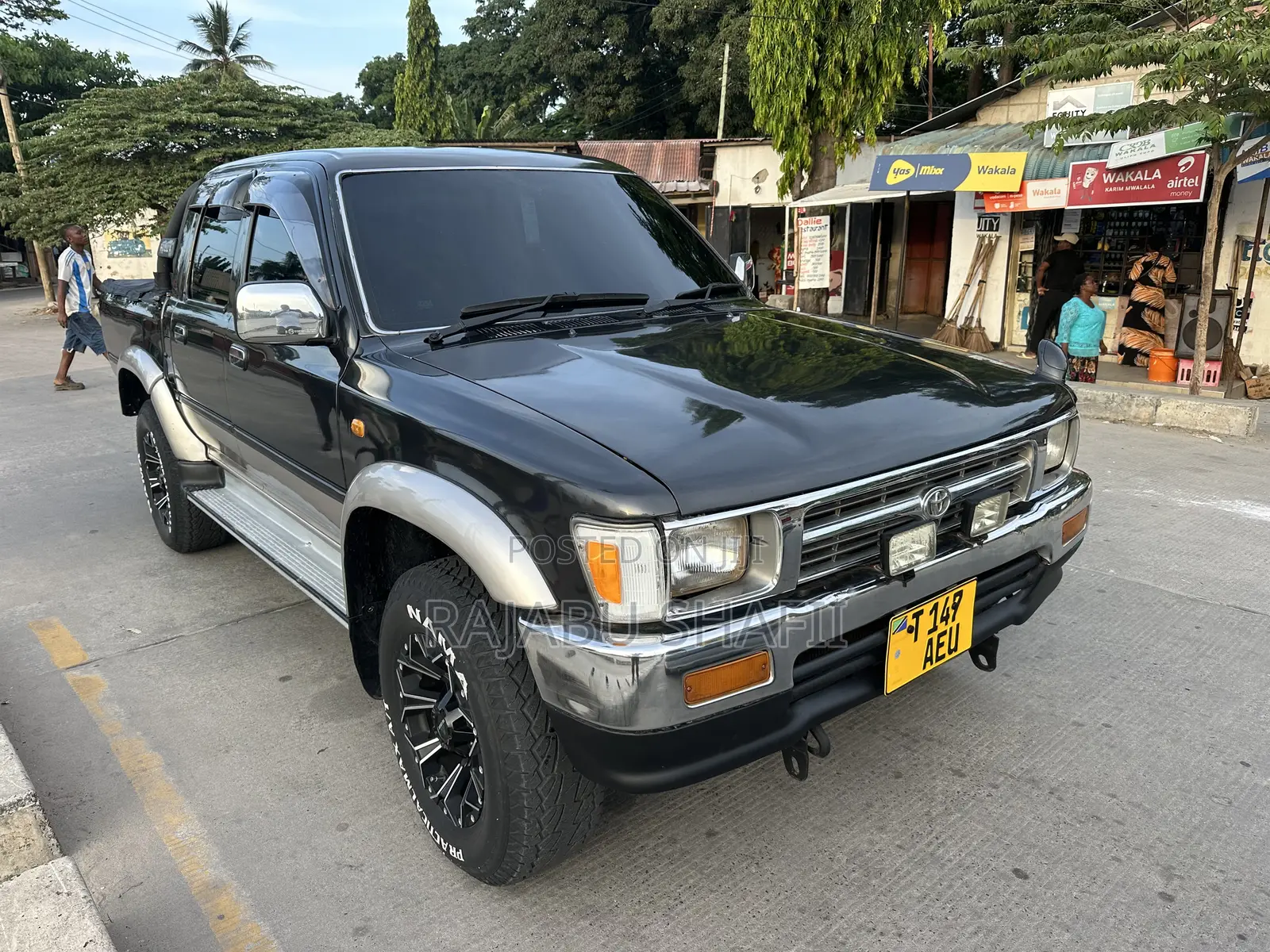 Toyota Hilux 1997 Gray