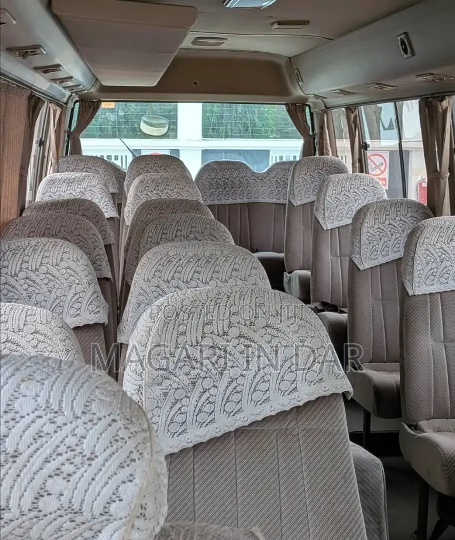 Toyota Coaster 2005 Blue