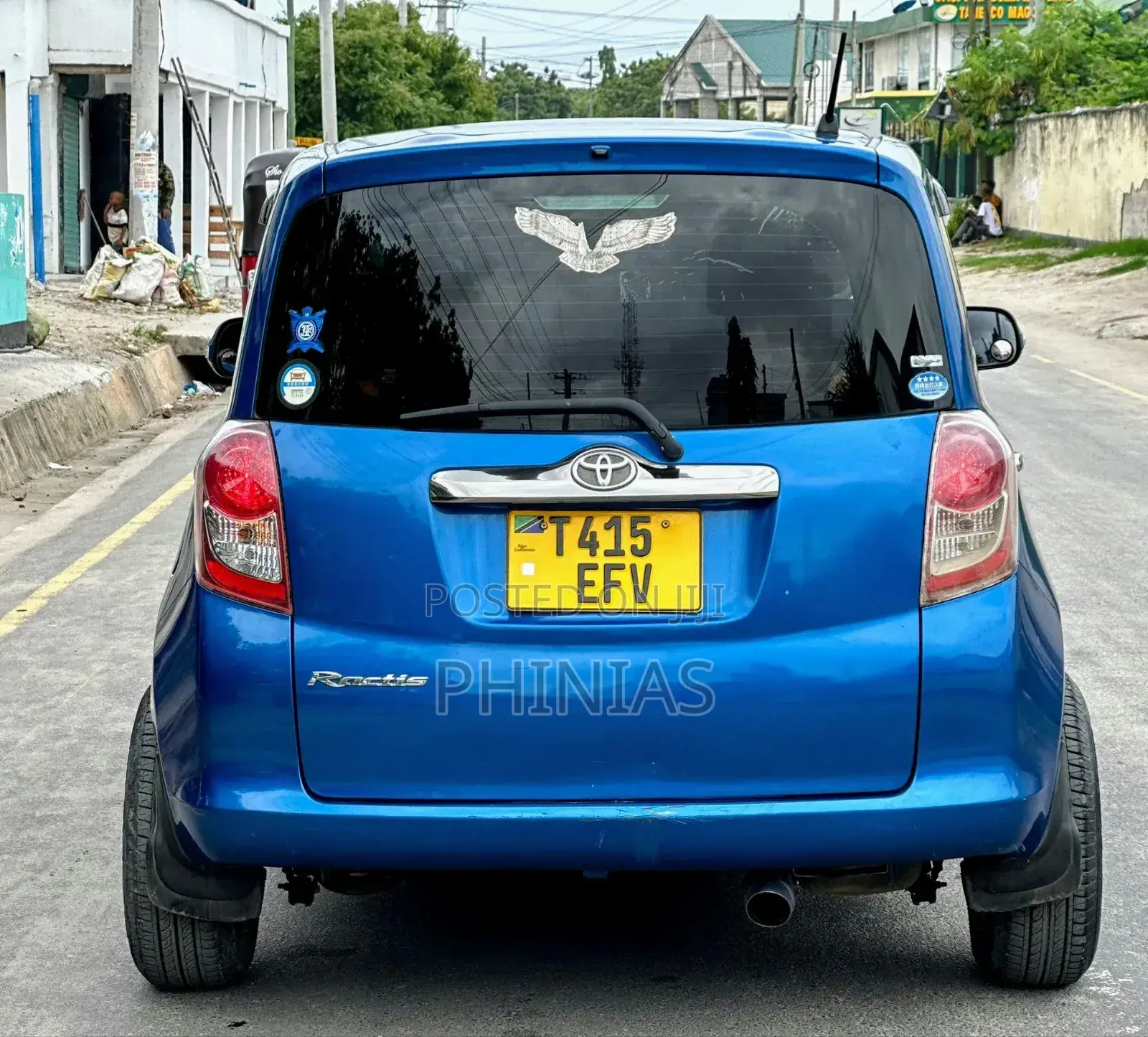 Toyota Ractis 2008 Blue