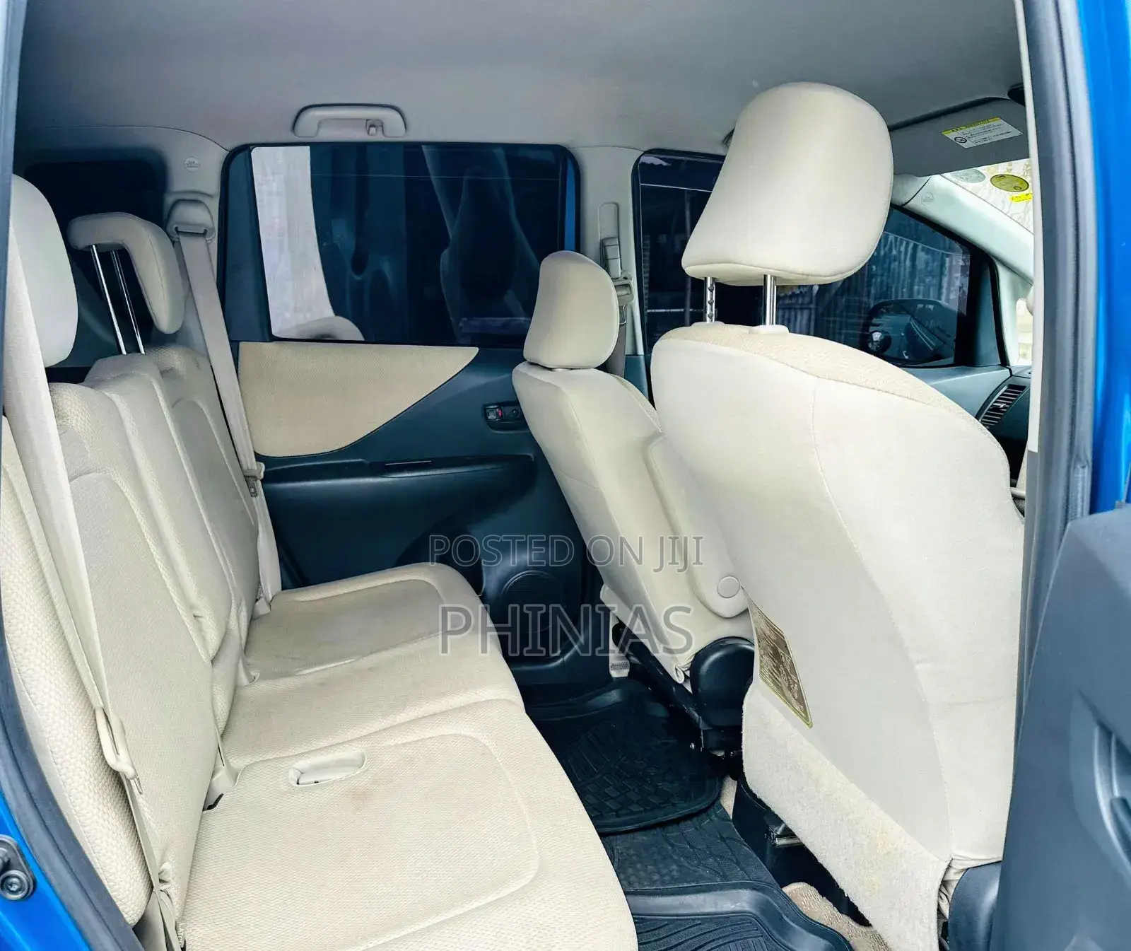 Toyota Ractis 2008 Blue