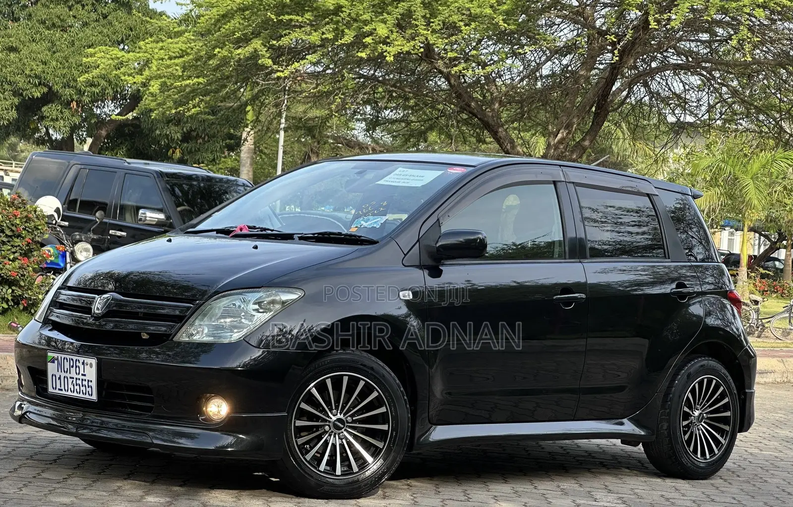 Toyota IST 2004 Black